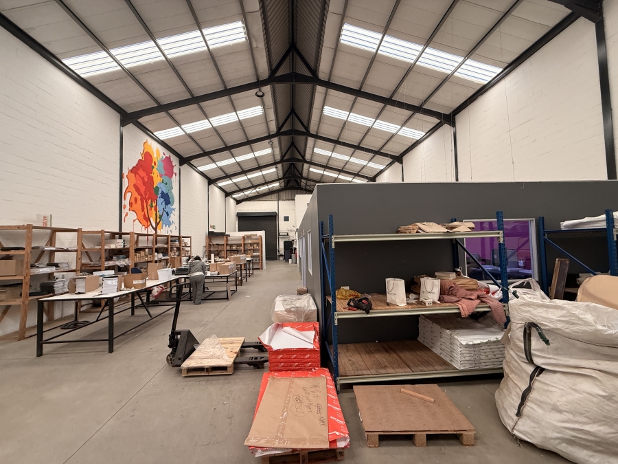 To Let Commercial Property for Rent in Rivergate Western Cape